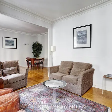 Apartament Prestige Parisien Proche De Larc De Triomphe *