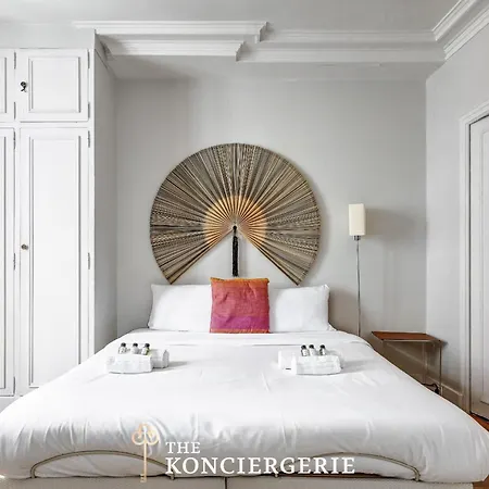 Prestige Parisien Proche De Larc De Triomphe *