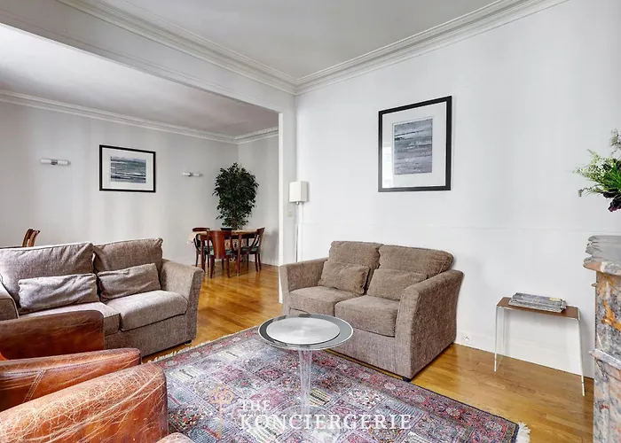Apartament Prestige Parisien Proche De Larc De Triomphe *