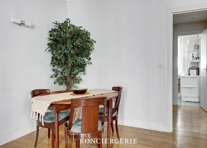 Prestige Parisien Proche De Larc De Triomphe *