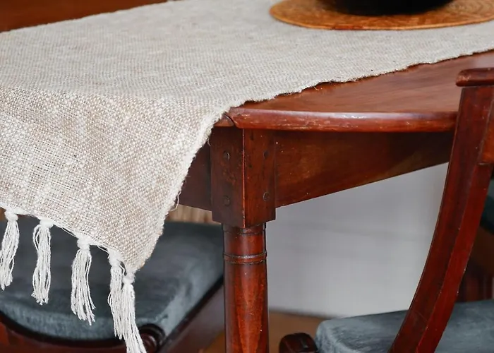 Apartament Prestige Parisien Proche De Larc De Triomphe Paryż